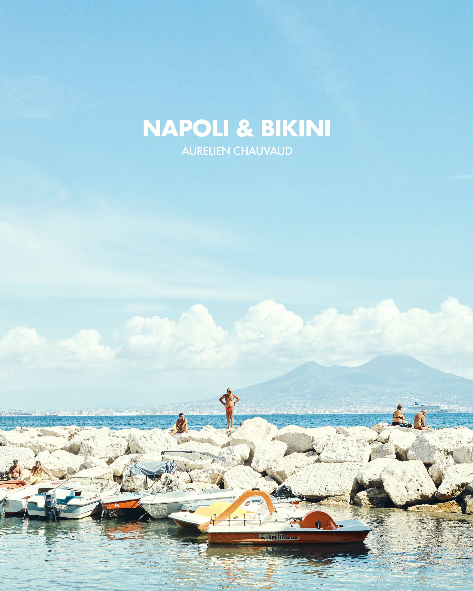 April 2022 – Release of a self published magazine on Napoli called ‘Napoli & Bikini’